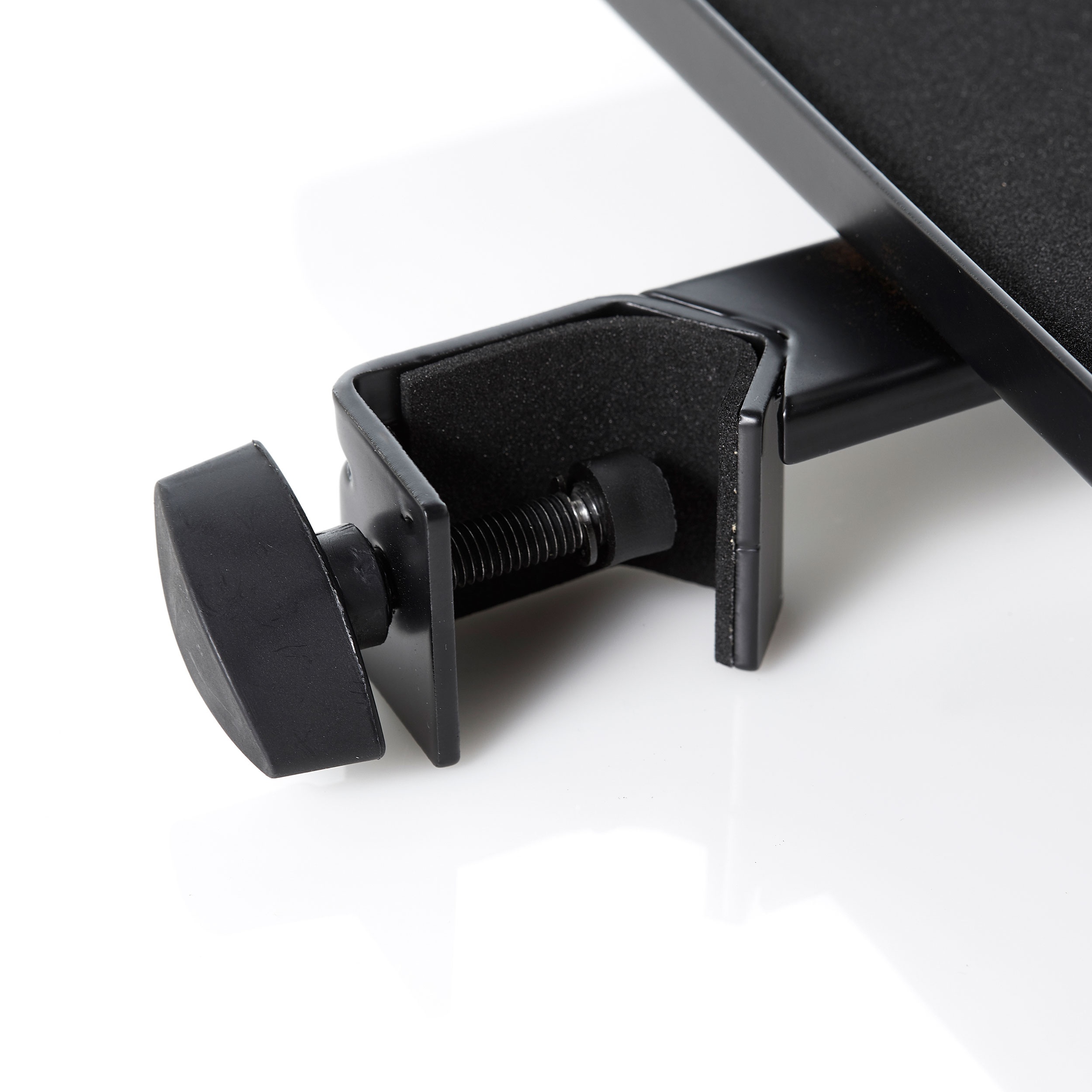 sh110c-ripiano-porta-oggetti-con-aggancio-per-asta-o-leggio