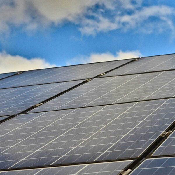 Immagine pannelli fotovoltaici